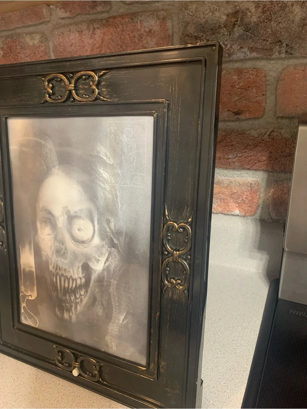 Ornate Black Picture Frame with Gold Accents - Elegant Tabletop Display